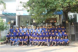  TUYỂN 10 NỮ BẢO TRÌ TOÀ NHÀ 
